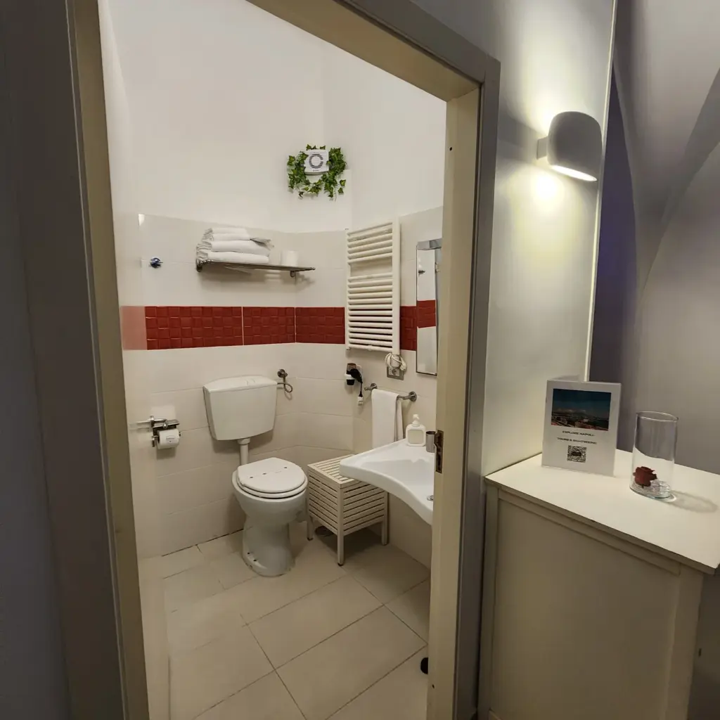 Bagno Camera Chiaia Suites Napoli